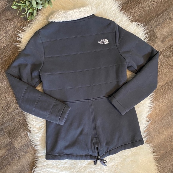 Like New North Face full zip Sherpa lined coat - Picture 5 of 8